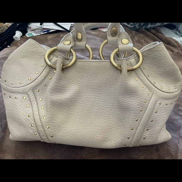 Kenneth Cole Ivory Thick Pebble Leather Studs Satchel Handbag Purse PRE-OWNED - Picture 2 of 9